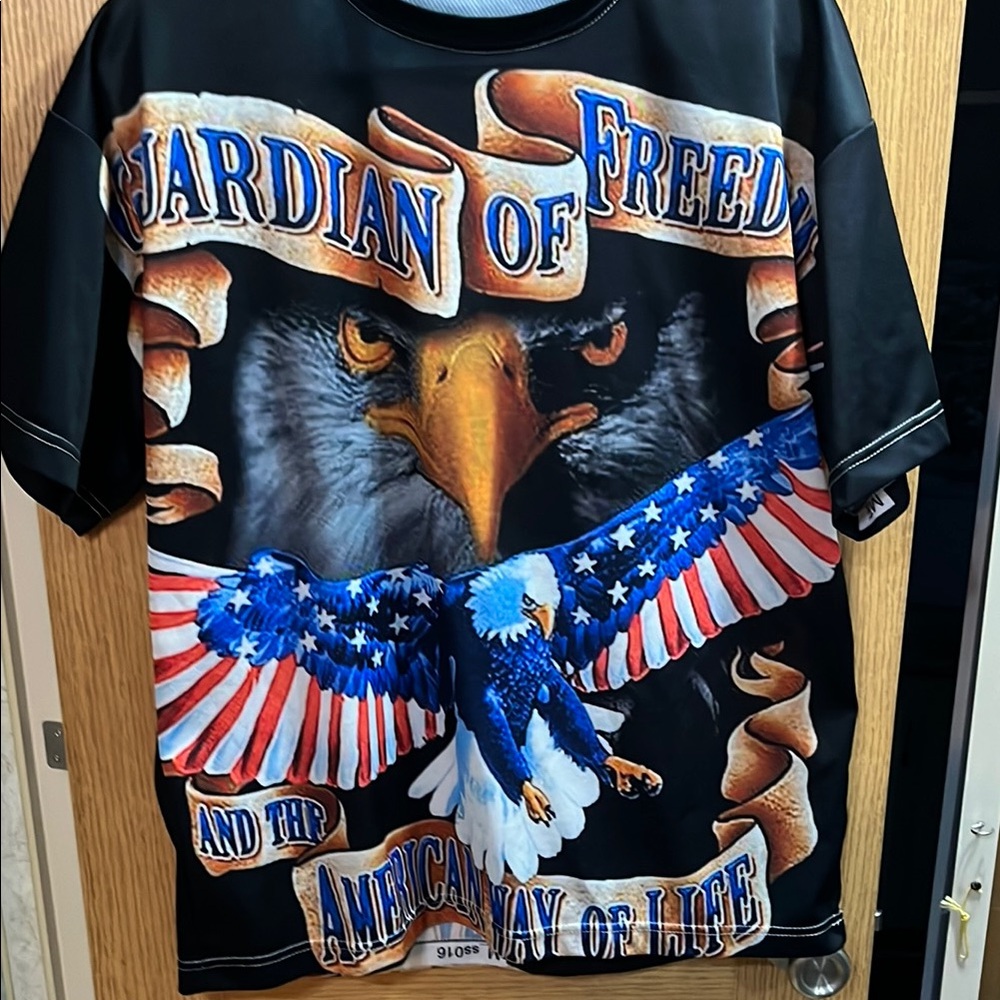 Guardian of Freedom Eagle Graphic T-Shirt
